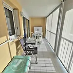 Joli T2 A Deux Pas De L'ile Des Loisirs Et Des Commerces Pour 5 A 6 Personnes * Agde