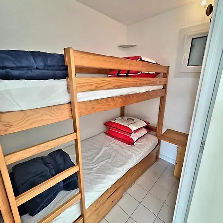 Joli T2 A Deux Pas De L'ile Des Loisirs Et Des Commerces Pour 5 A 6 Personnes Apartamento