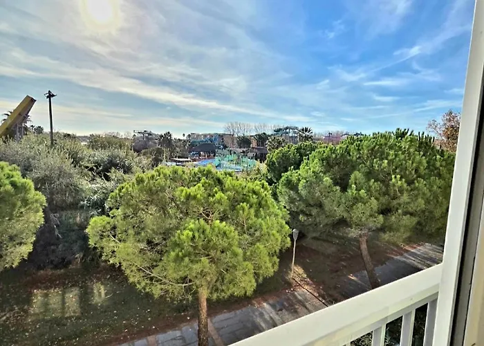 Joli T2 A Deux Pas De L'ile Des Loisirs Et Des Commerces Pour 5 A 6 Personnes 아그